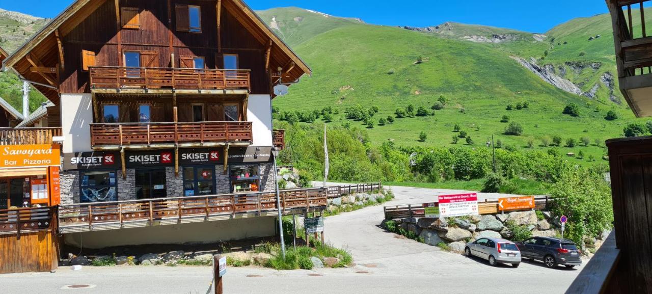 Appartement Étoilé: Ski-In Comfort with Free Wi-Fi Saint-Sorlin-d'Arves Exterior photo
