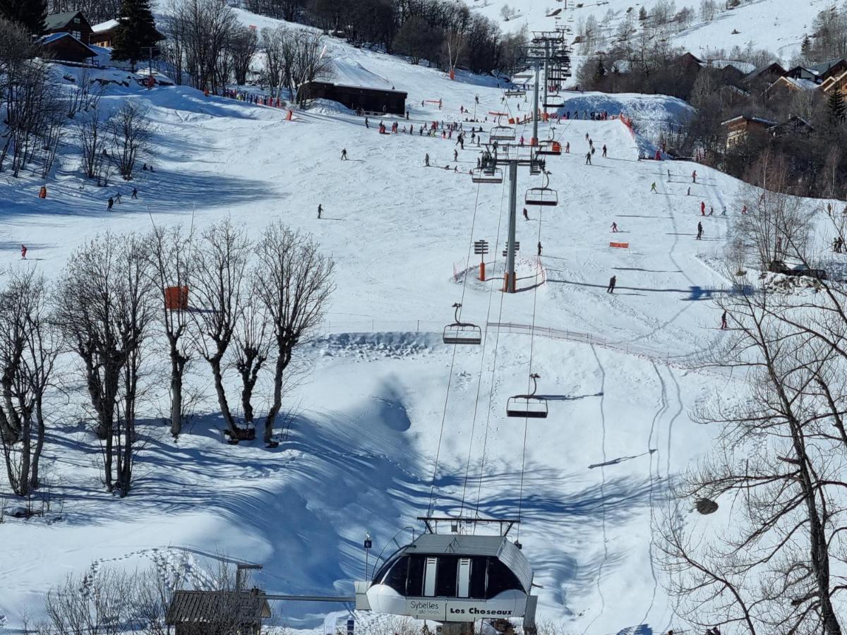 Appartement Étoilé: Ski-In Comfort with Free Wi-Fi Saint-Sorlin-d'Arves Exterior photo